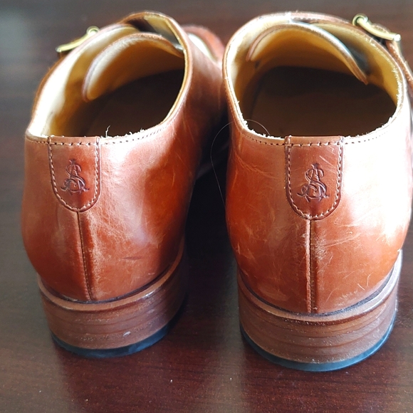 The Office of Angela Scott Mr. Georgie Walnut and White 38/ - Picture 4 of 8